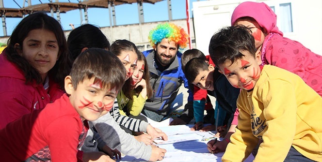 Okulların açıldığı deprem bölgesi Elazığ’da, çocuklara özel etkinlik