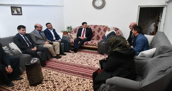 Kaymakam Gökpınar ev ziyaretlerine devam ediyor