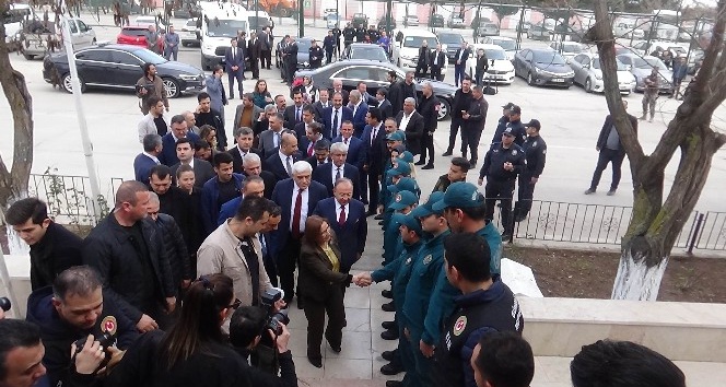 Gümrük kapılarında korona virüsü tedbirleri alındı