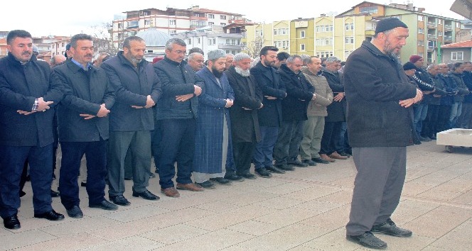 Kırıkkale’de İdlib şehitleri için gıyabi cenaze namazı kılındı