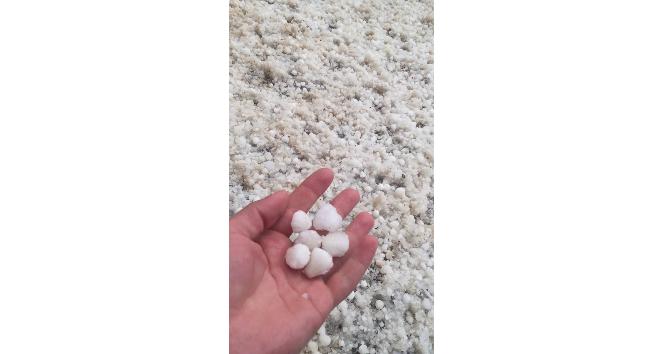Mazıdağı’nı dolu vurdu