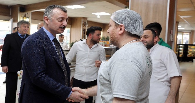 Başkan Büyükakın, Beylikbağı’nda vatandaşlarla bir araya geldi