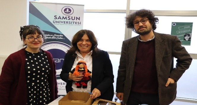 Yazar Latife Tekin: “Biz Orta Çağ’dan modern dünyaya göç etmiş çocuklar gibiydik”