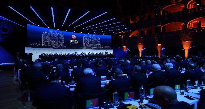 UEFA Kongresi Amsterdam’da yapıldı