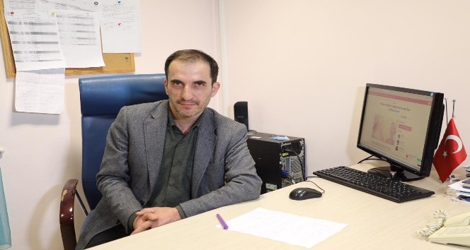 Yüksek sesli kulaklık kullanımı işitme kaybına neden olabilir