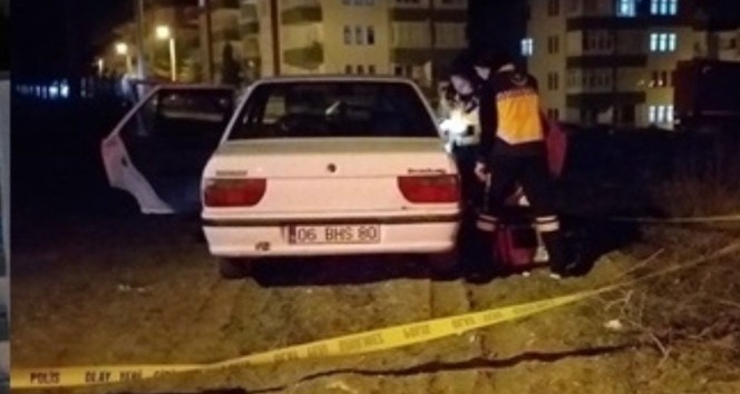 Beypazarı’nda bir kişi otomobilinde ölü bulundu