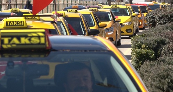 Mehmetçiğe taksicilerden destek