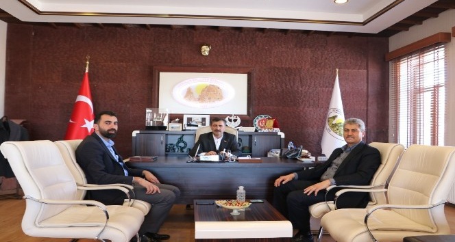 AK Parti Avanos İlçe teşkilatı yöneticileri, Süslü’yü ziyaret etti