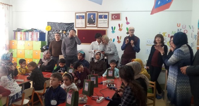 Mustafa Asım Köksal Anadolu İmam Hatip Lisesi kapılarını Avrupa’ya açtı