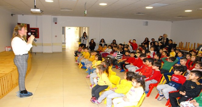 Minik öğrencilere hijyen ve sağlıklı beslenme eğitimi