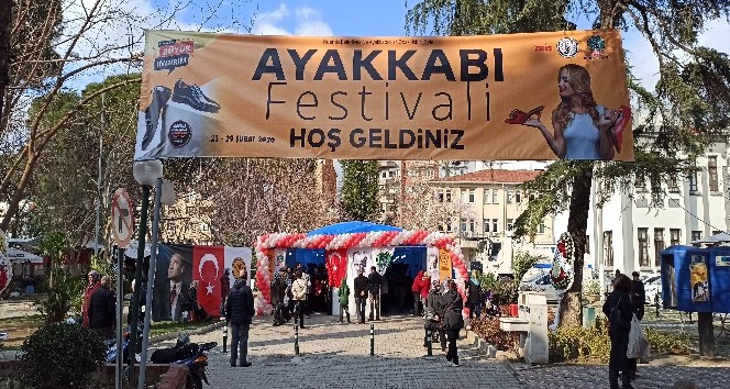 Ödemişli ayakkabıcılar marka peşinde