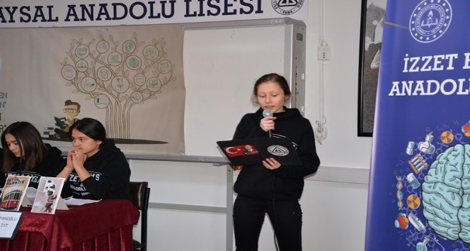Bolu Valisi Ahmet Ümit, ‘Okullarımız Okuyor Kitap Okuma Projesi’ kapsamında öğrencilerle buluştu
