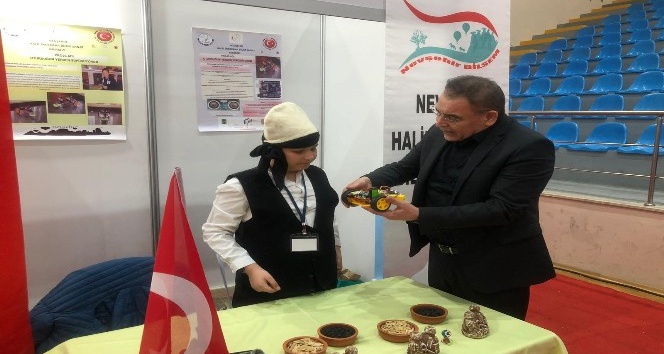 Menekşe, Uluslararası Türk Dünyası Bilim ve Kültür Şenliğine katıldı