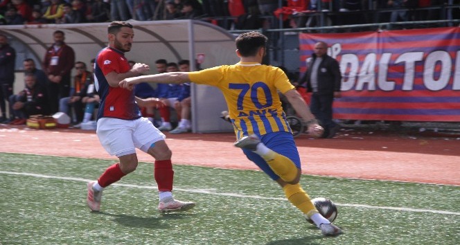 Kırıkkale BA, 3 puanı 2 golle aldı