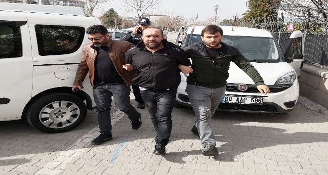 Aksaray’da cinayet ve 10 ayrı suçtan aranan şahıs yakalandı