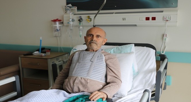 Isparta’da kalbi duran 71 yaşındaki hasta hayata döndürüldü