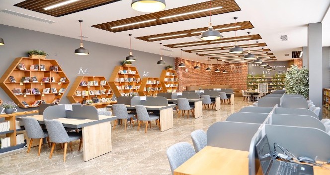 Kağıthane’de 10 bin kitaplı millet kıraathanesi ve çocuk kütüphanesi açıldı