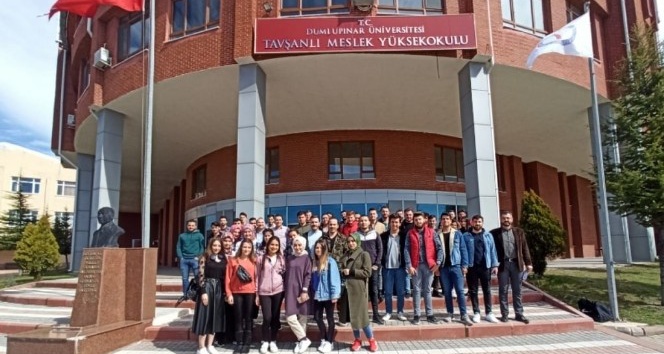 Tavşanlı MYO’da “Lisanslı Harita Kadastro Mühendislik Büroları” adlı söyleşisi
