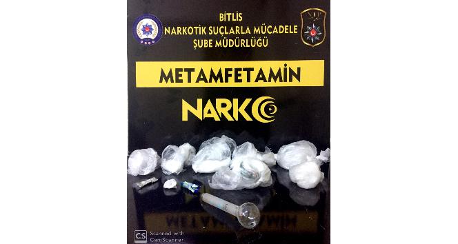 Bitlis’te 107 gram metanfetamin ele geçirildi