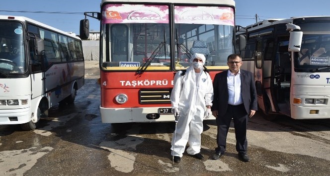 Taşköprü Belediyesi, dezenfekte çalışmalarını sürdürüyor