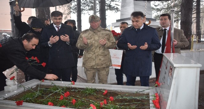 Bitlis’te 18 Mart Şehitleri Anma Günü ve Çanakkale Zaferi’nin 105. yılı