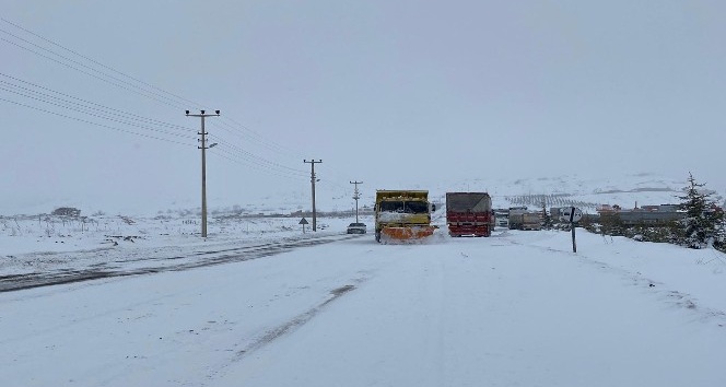 Nevşehir’de 20 köy yolu ulaşıma kapandı