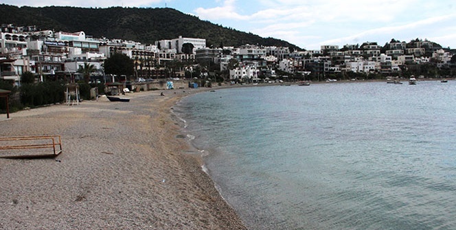 Bodrum sahilleri ilk kez bomboş kaldı