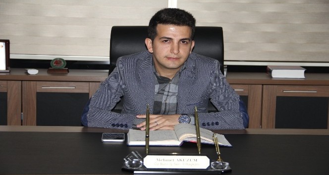 Öz Büro-İş Sendikası Diyarbakır İl Başkanı Aküzüm’den sağlık çalışanlarına destek