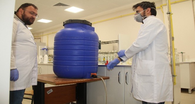 Hitit Üniversitesi kendi ürettiği dezenfektanlarla virüse karşı savaşıyor