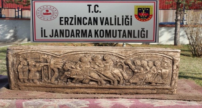 Erzincan’da, sosyal medya üzerinden lahit mezarı satmaya çalışan şahıs yakalandı