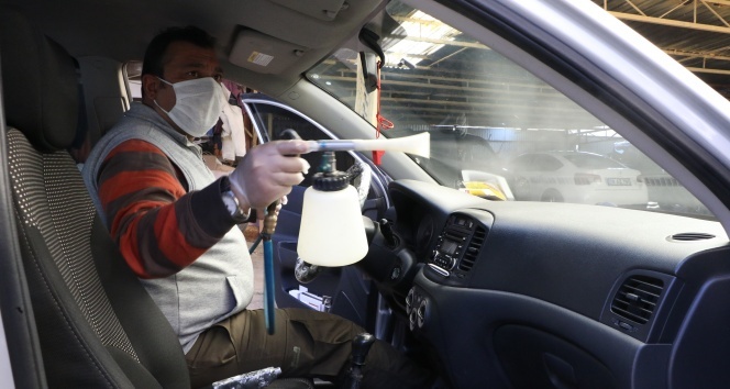 Sağlık çalışanlarının araçlarını ücretsiz dezenfekte edecek