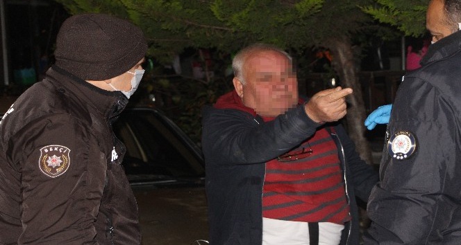 67 yaşındaki alkollü vatandaş polise zorluk çıkarttı