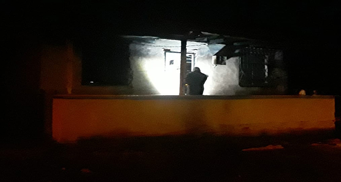 Giresun’da ev yangını: 2 kişi yaralı olarak kurtarıldı