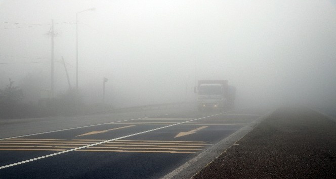 Bolu Dağı’nda yoğun sis etkili oluyor
