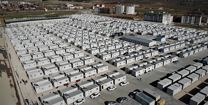 Elazığ’da konteyner kentlerde 4 bin 613 kişi yaşamaya başladı