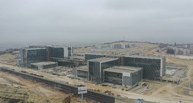 (Özel) 368 bin 648 metrekarelik alanda inşa edilen Kocaeli Şehir Hastanesi’nde sona yaklaşılıyor