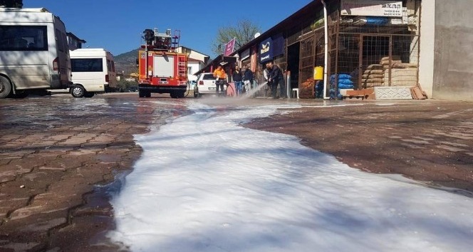Bayırköy’de tüm sokaklar dezenfekte edildi