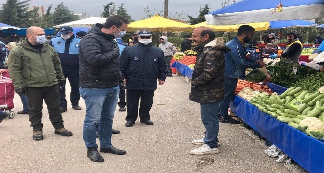 Bandırma’da sokakta kurulan semt pazarları kapatıldı