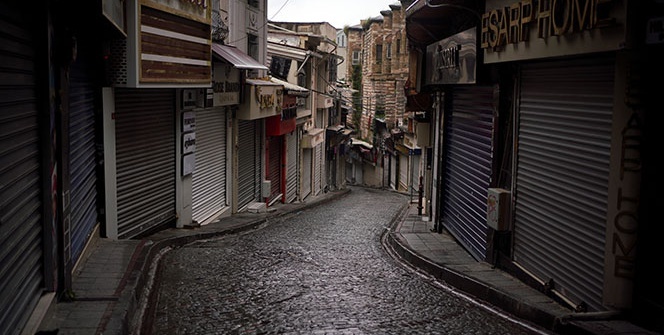 İstanbul’da sokaklar boş kaldı