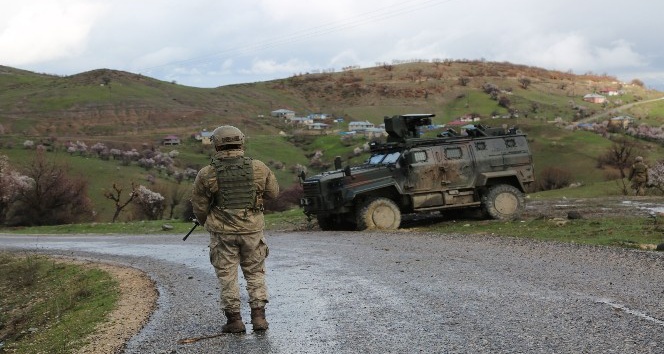 Tunceli’de karantina altına alınan köyde giriş çıkışlar kapatıldı
