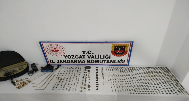 Sorgun’da 698 parça tarihi eser ele geçirildi