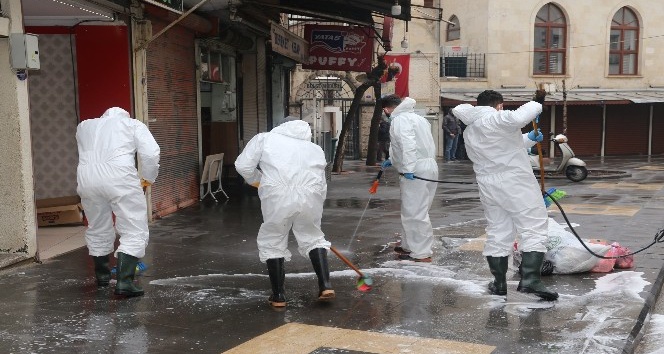Kilis’te dezenfekte çalışmaları sürüyor
