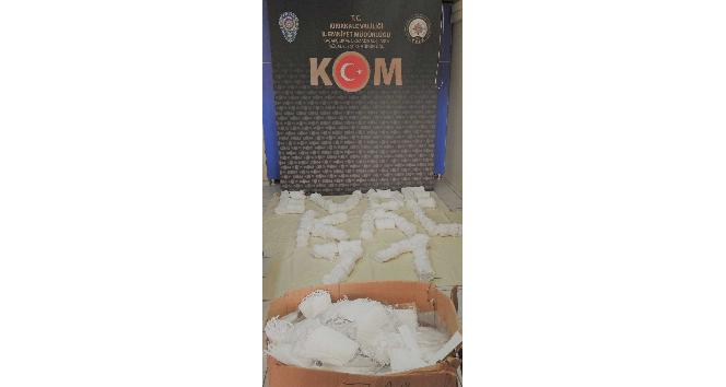 Kaçak maske üretenlerin mesleği şok etti