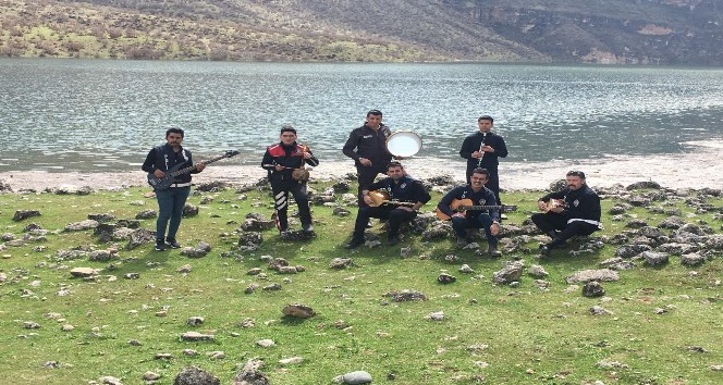 Türk Polis Teşkilatının kuruluş yıl dönümünde Türkçe, Kürtçe ve Arapça klip