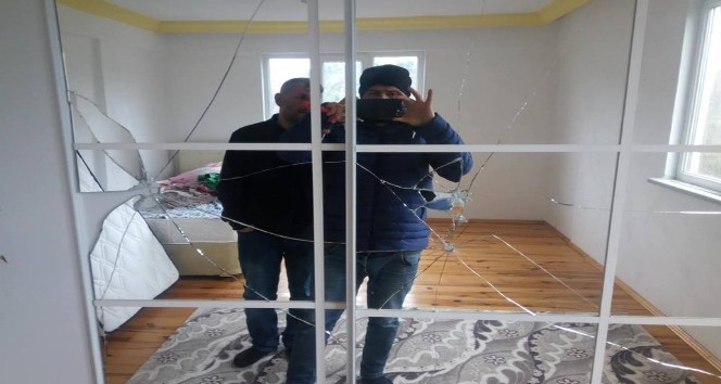 Çalmadılar, kırdılar döktüler