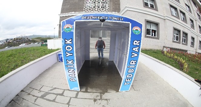 Korona virüsüne karşı "Dezenfekte Tüneli"