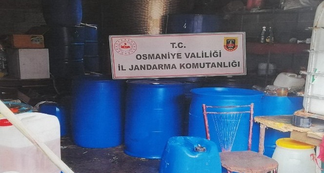 Jandarmadan sahte dezenfektan ve kolonya operasyonu
