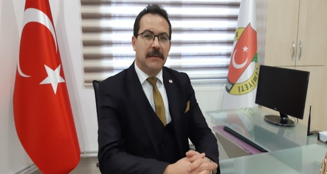 Nevşehir polisini alkışlıyor