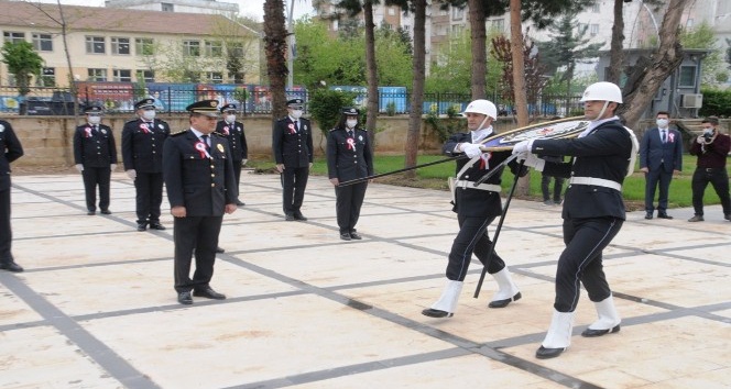 Cizre’de korona virüs önlemli Polis Haftası kutlaması