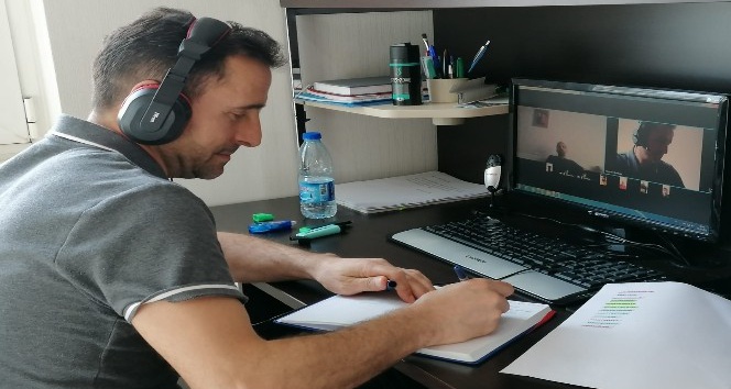 Ampute Futbol Milli Takımı evlerinde antrenman yapıyor